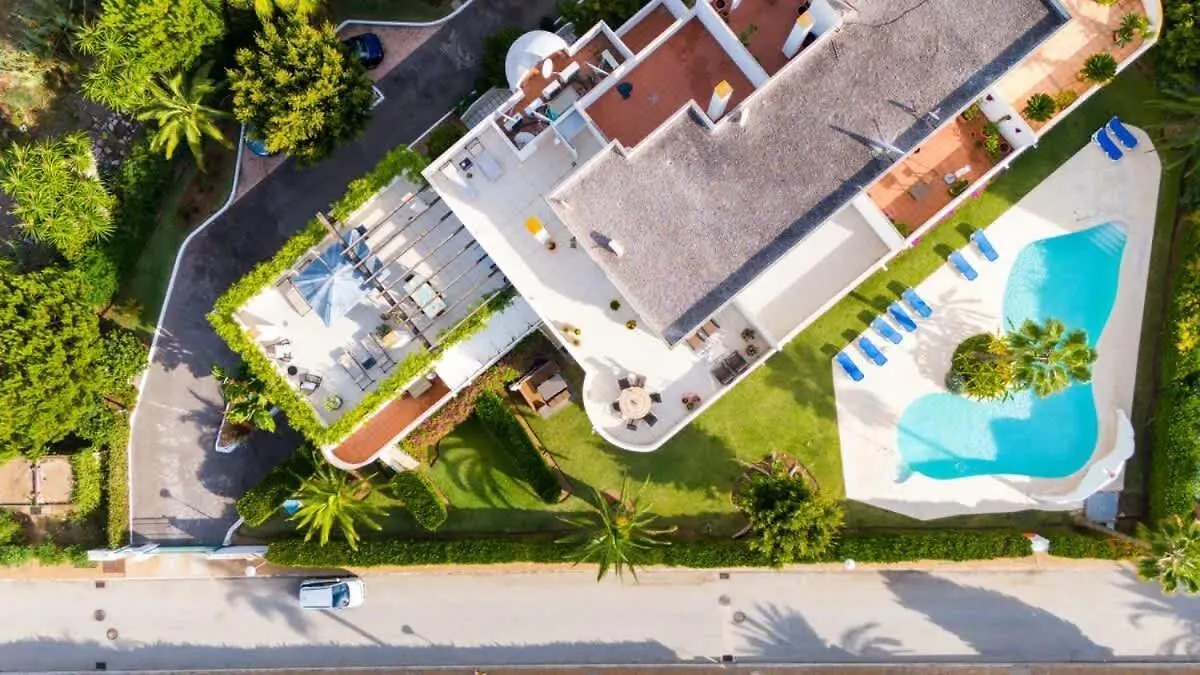 Seaside Elegance With Sea View Apartment Marbella Spain